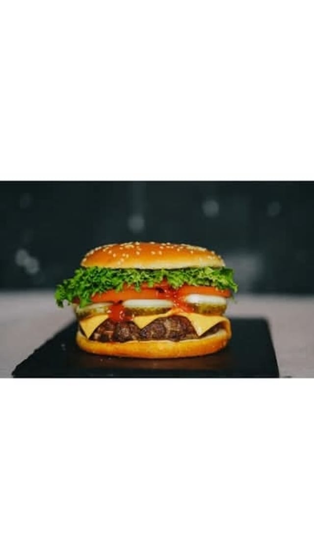 Cheese Burger.